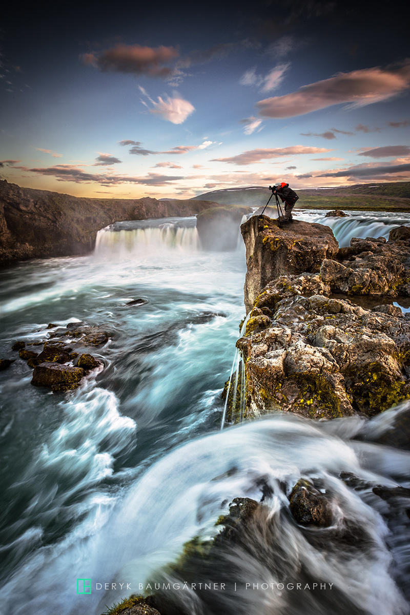 [ discover iceland ]