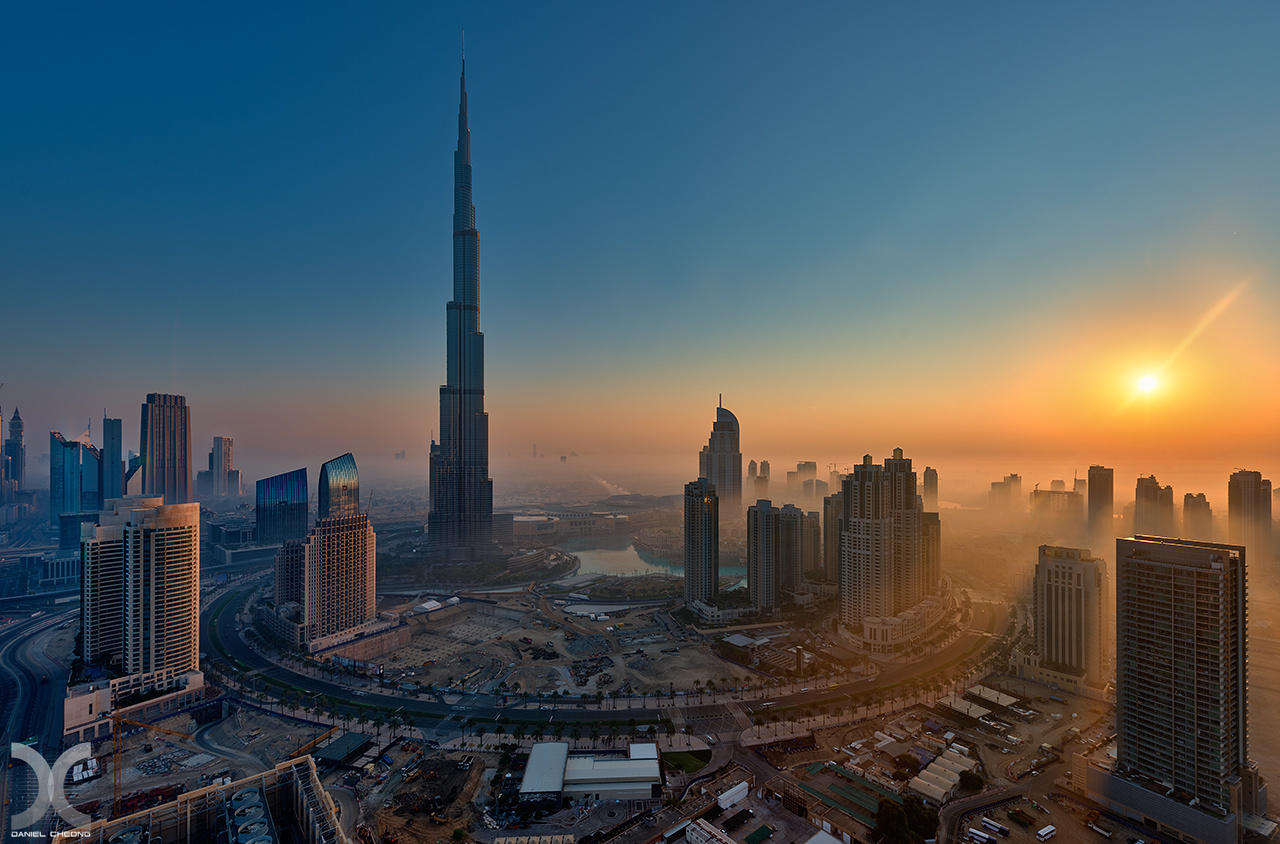 Foggy Sunrise in Dubai