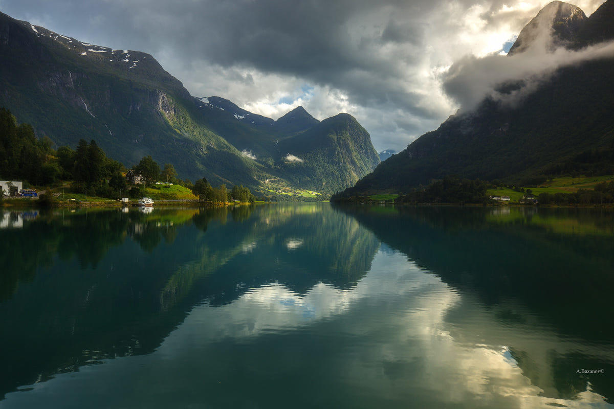 Mirror fjord