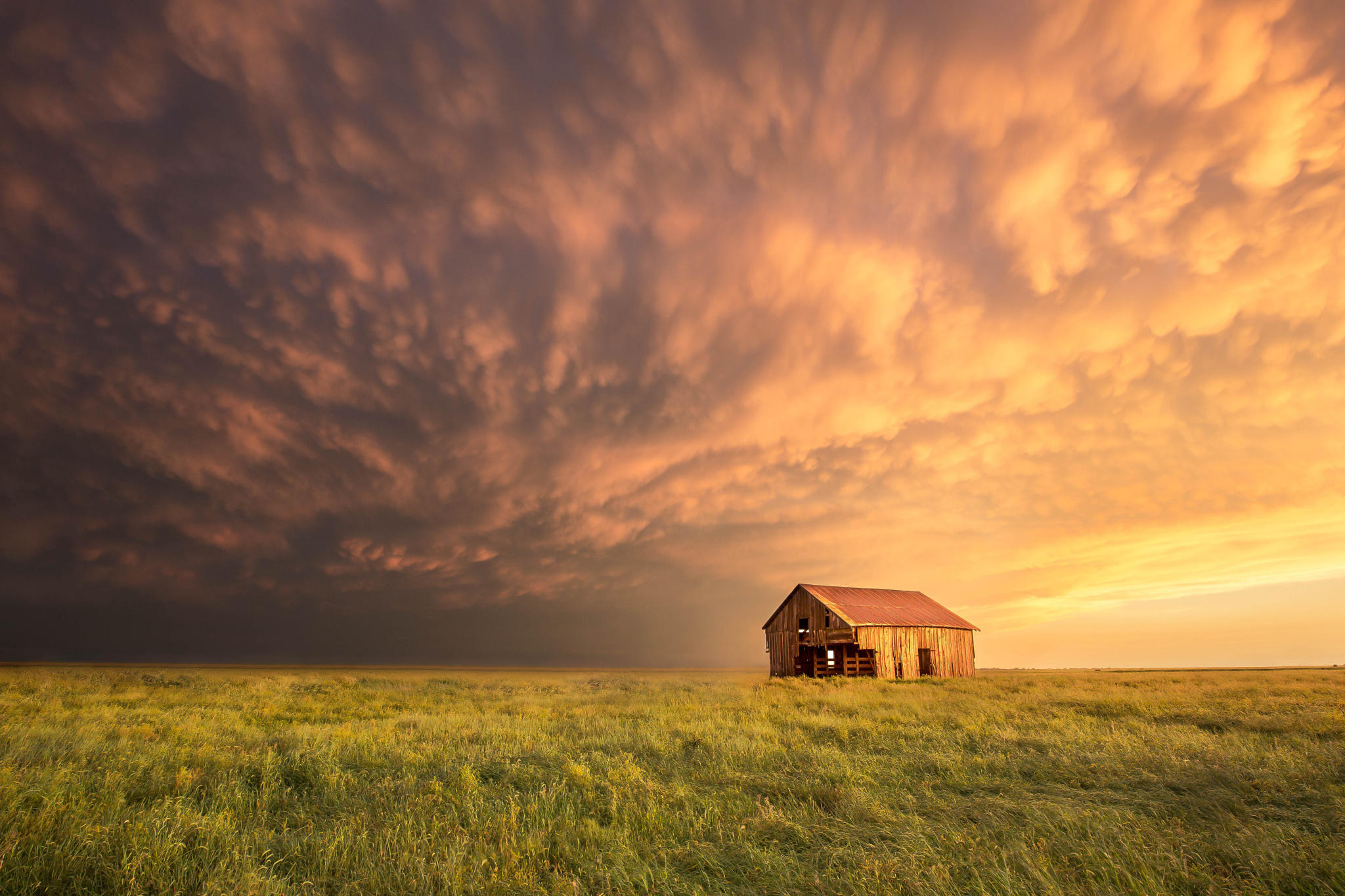 Barn Sunset