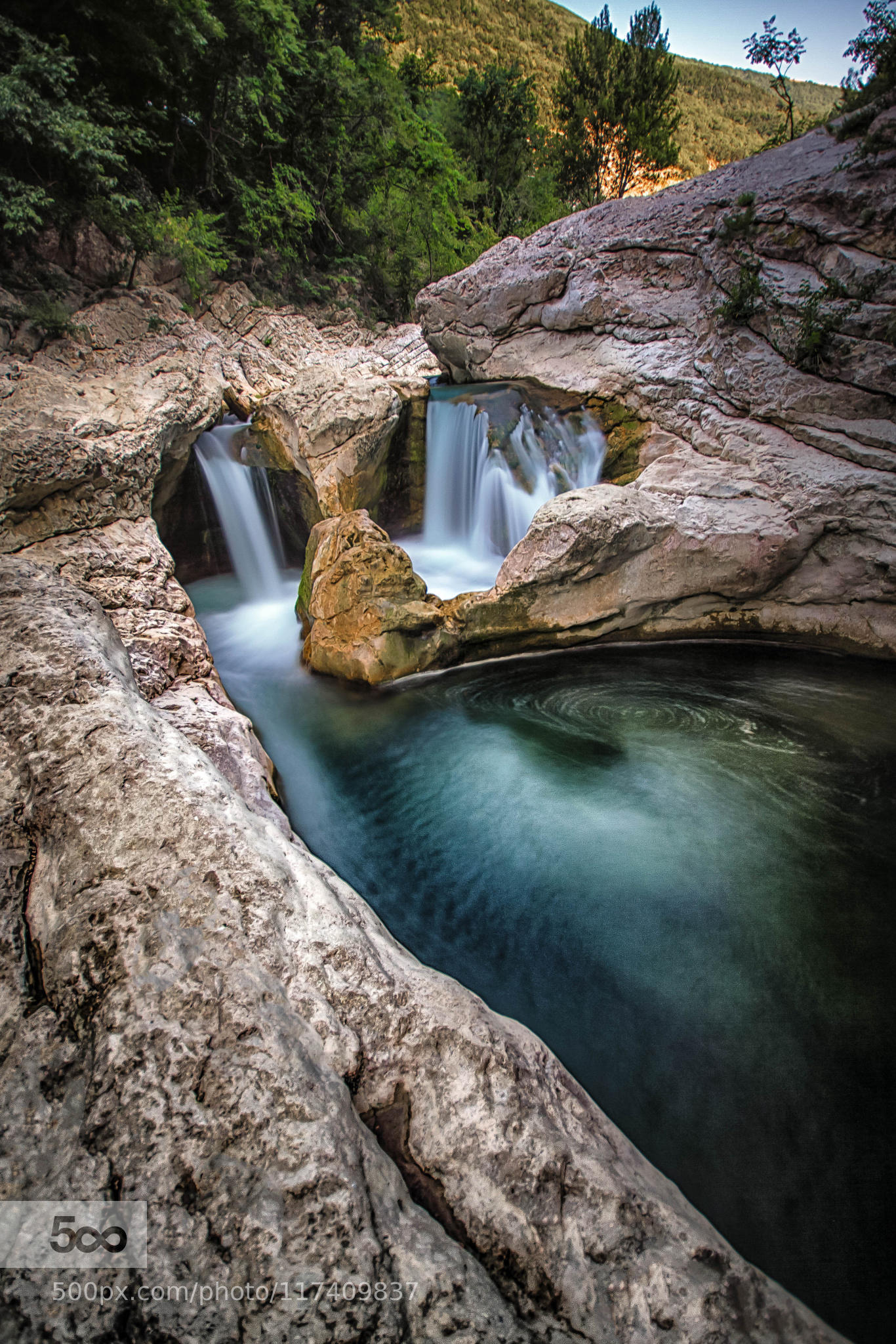 waterfall cantiano