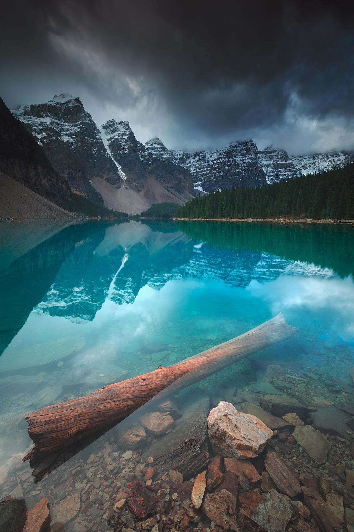 Moraine lake