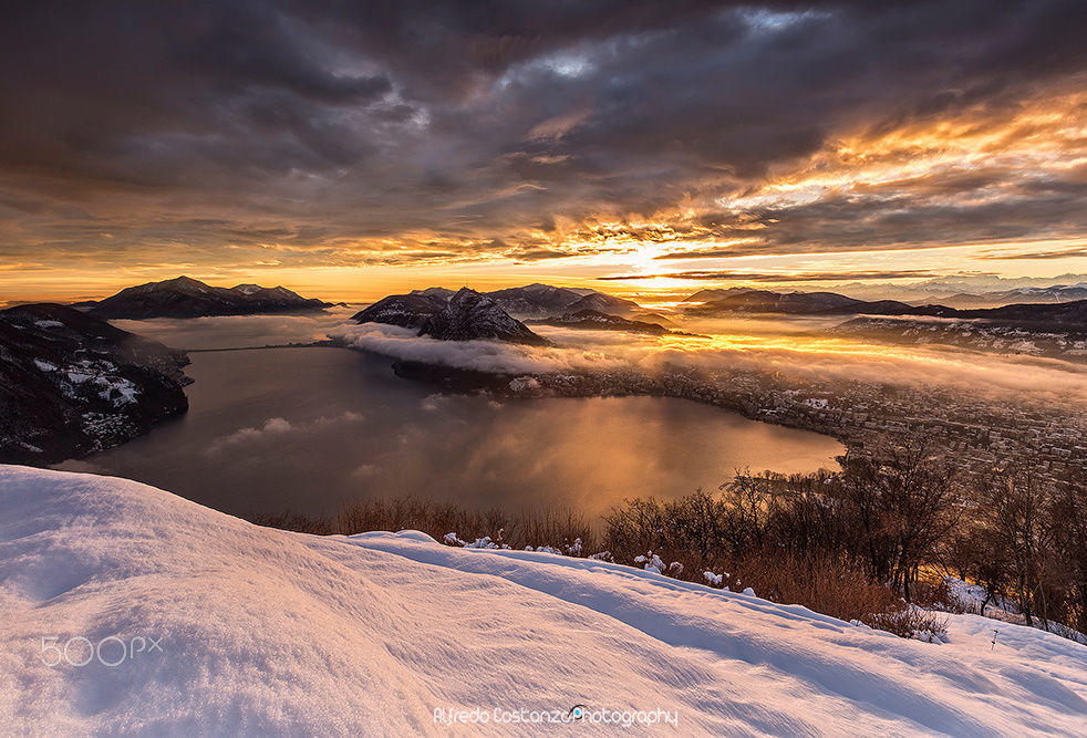 White cloak over Lugano