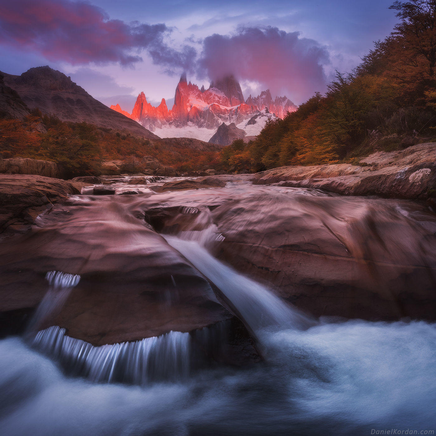 Fitzroy in red