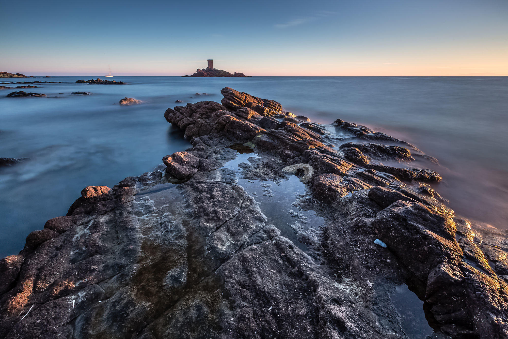 L'île d'or, Le Dramont, France