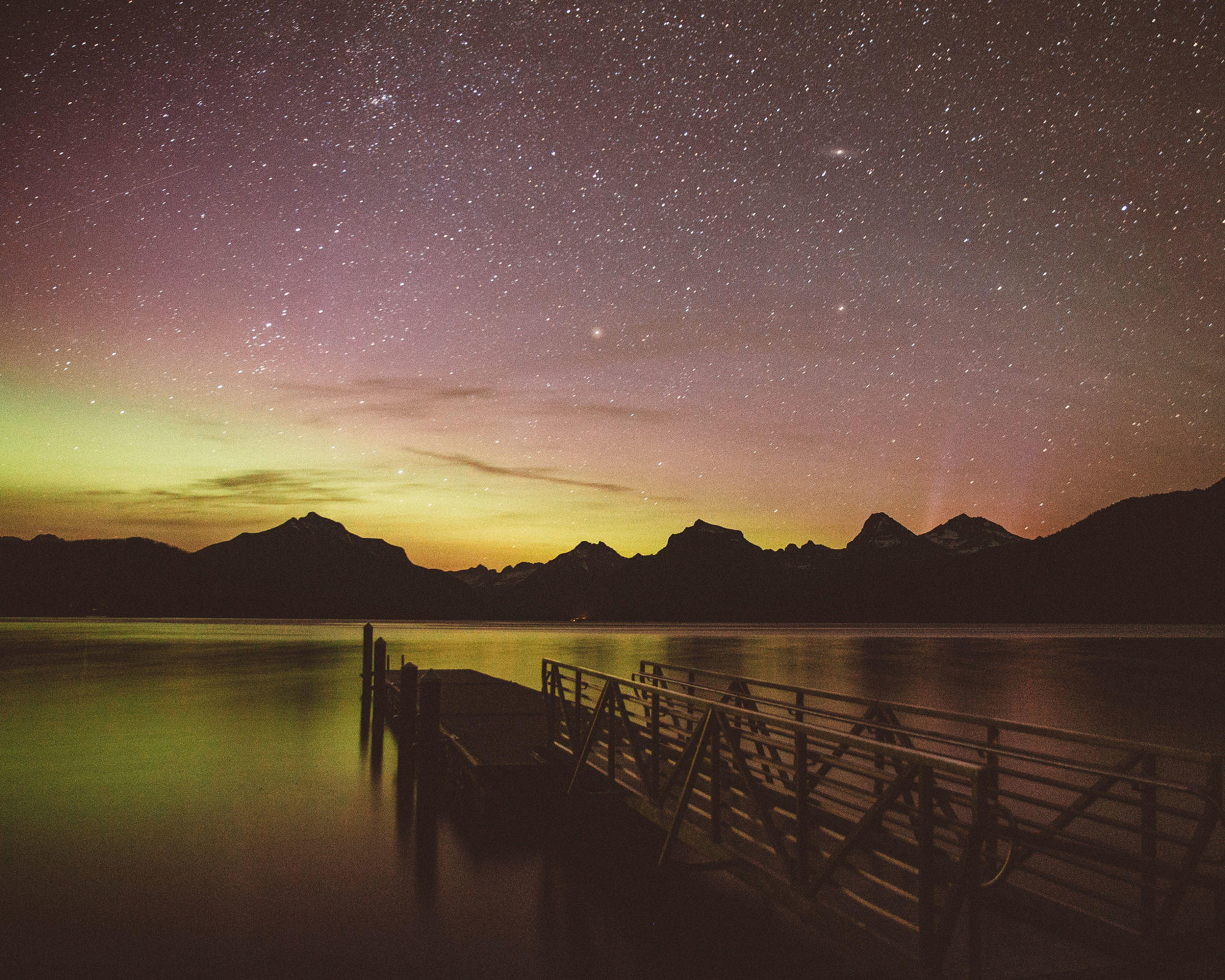 Soft and faint Northern lights in Montana.