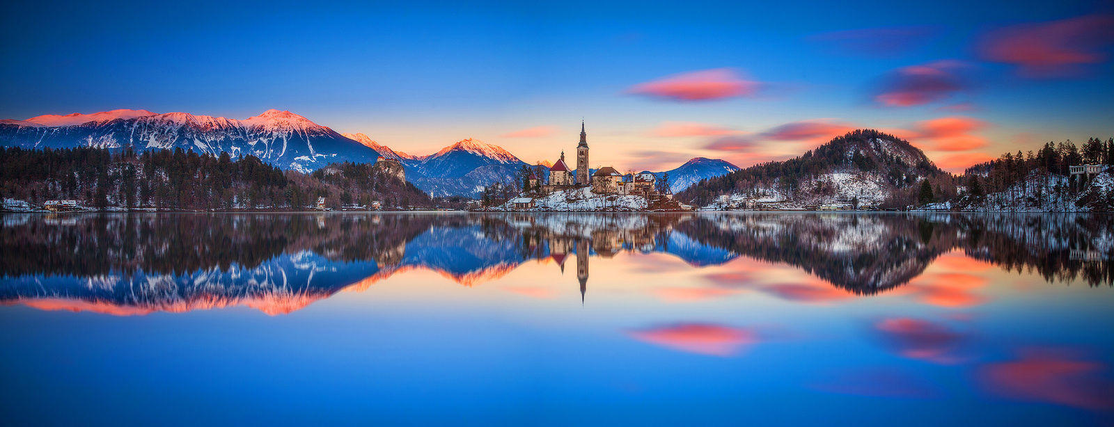 ...panorama of bled...