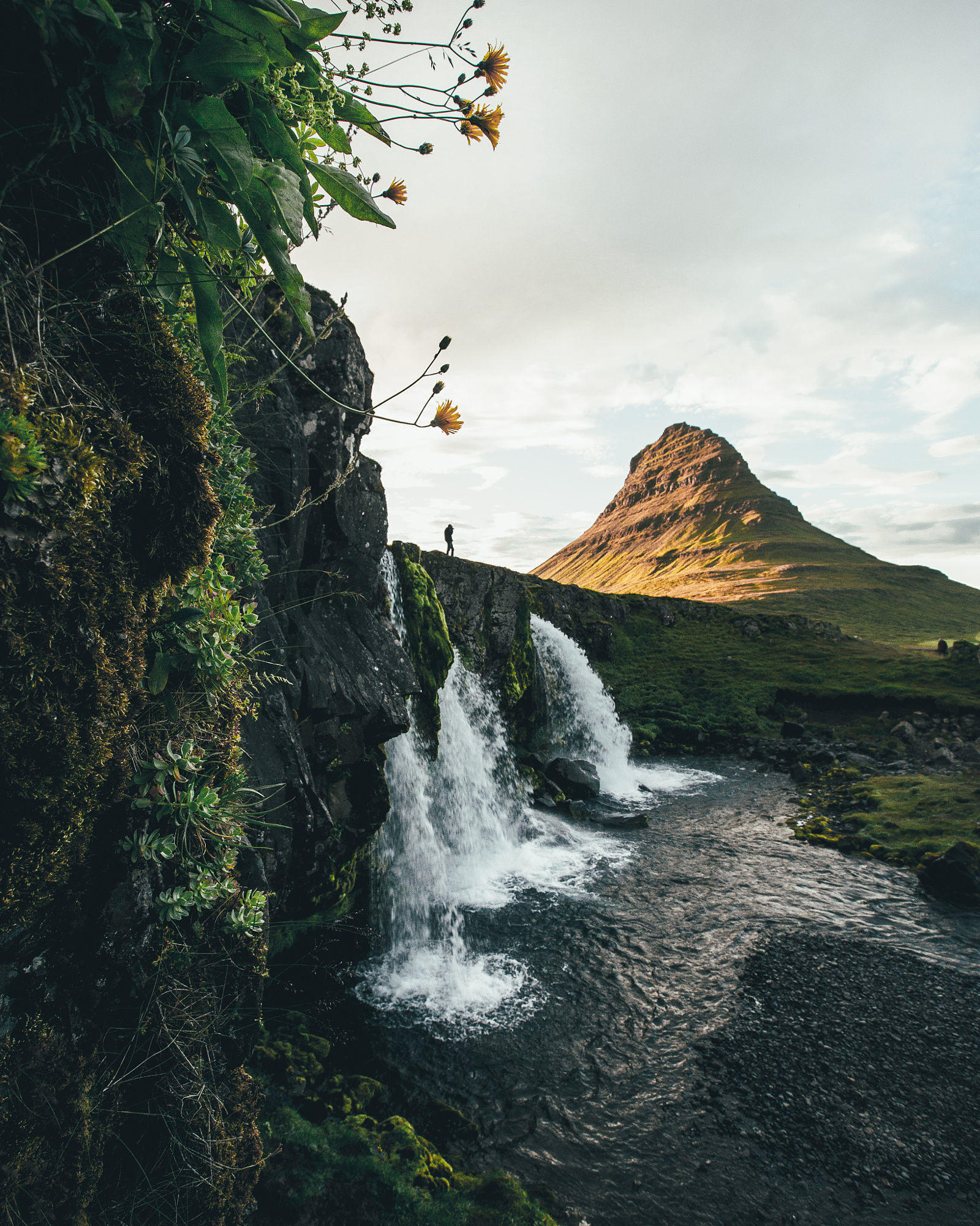 Details At Kirkjufell