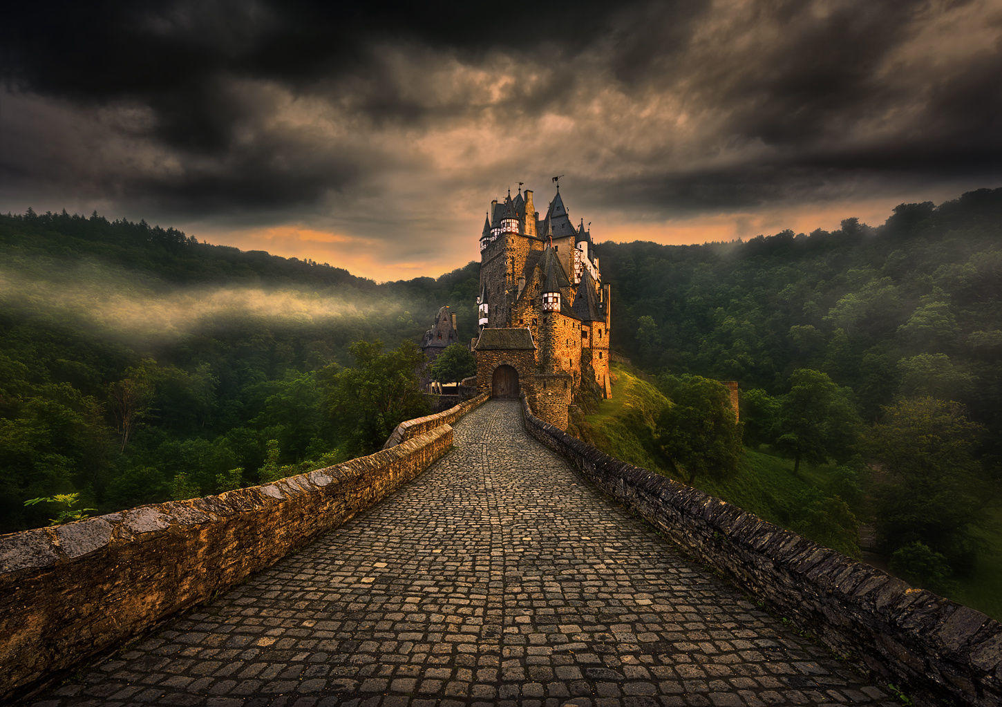 Eltz..