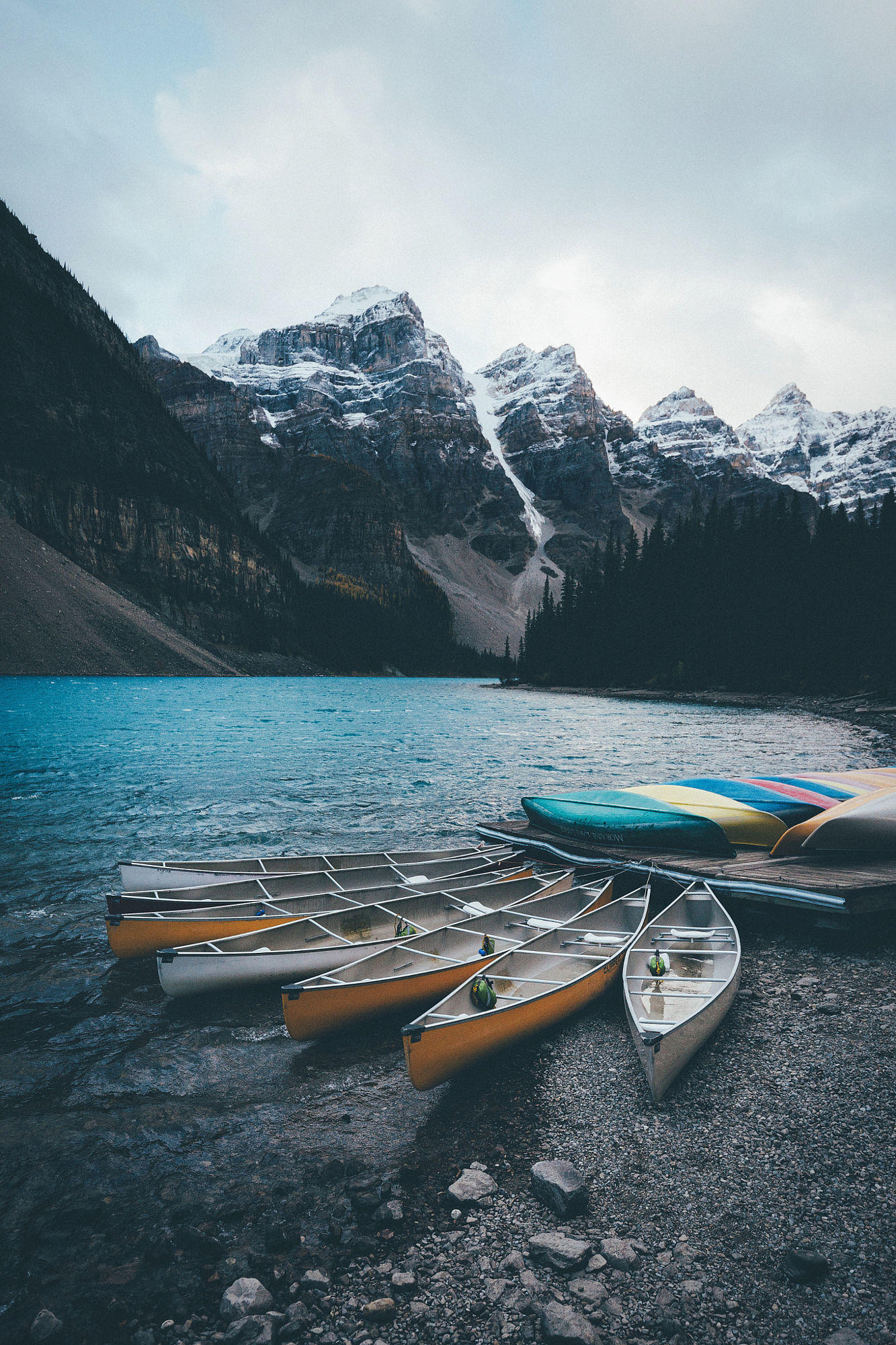 Ready to paddle Moraine lake?