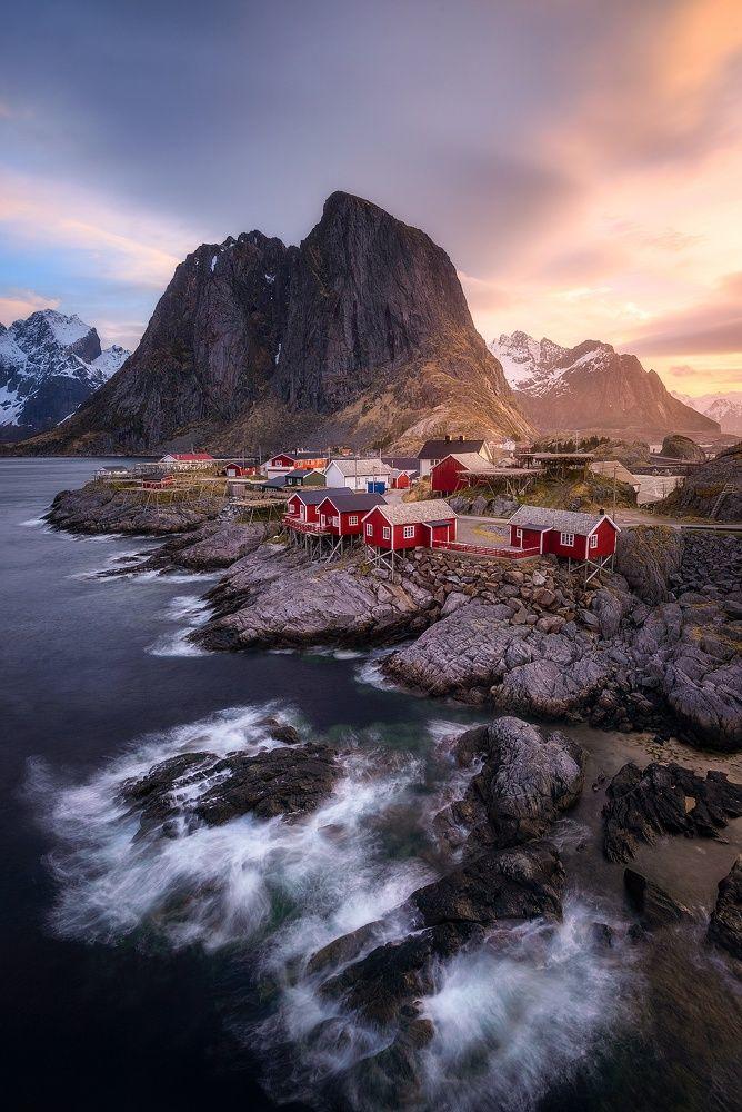 Golden Morning in Hamnoy