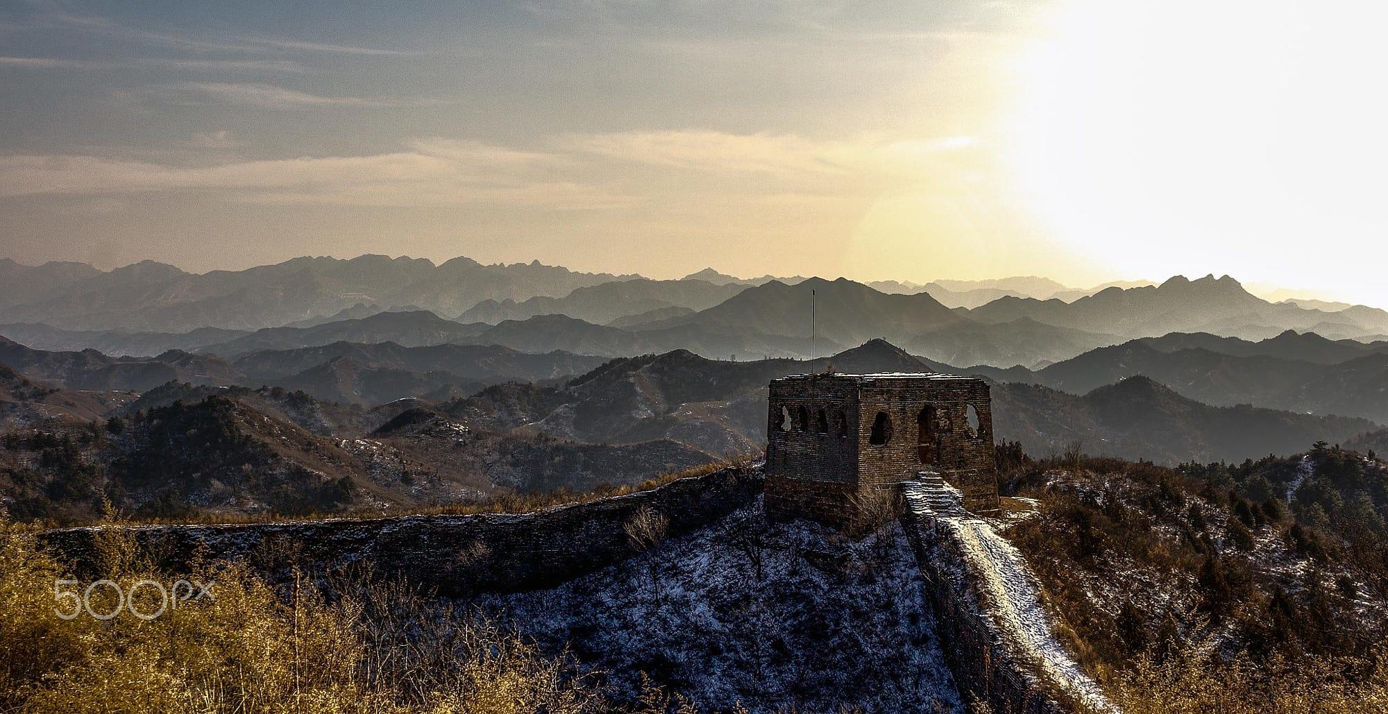 Greatwall with mountain (与山同在)