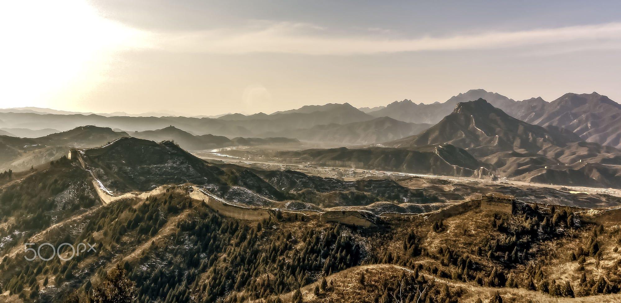 with Mountains and Rivers  (伴我山河)