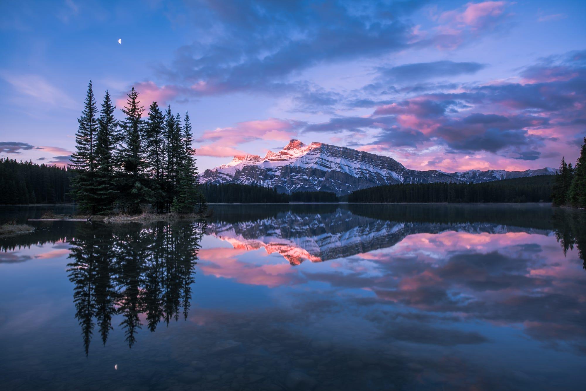 Dawn at Mt. Rundle